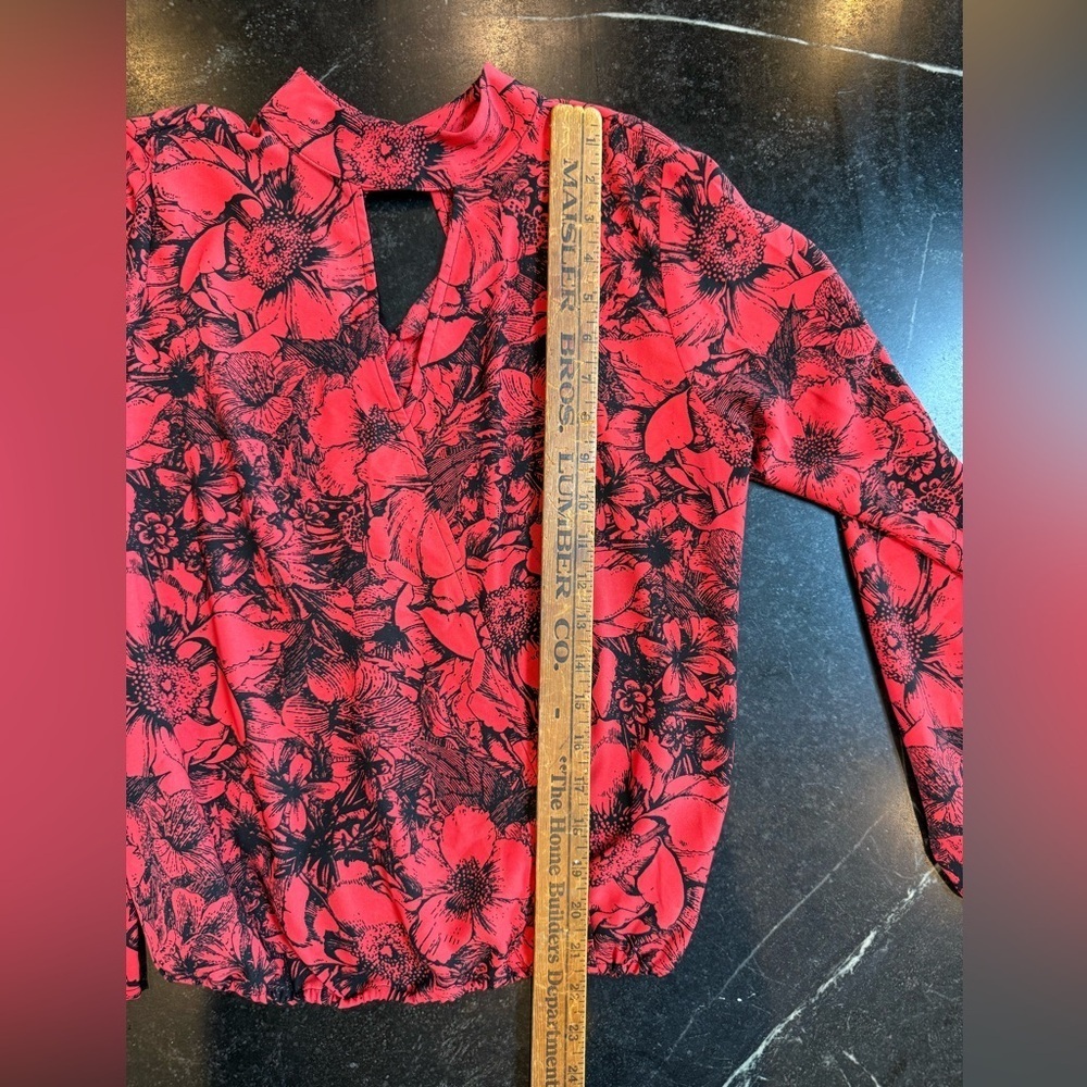 Allison Joy XS Vibrant Red and Black Long Sleeve Mock Neck Floral Blouse - Picture 5 of 8